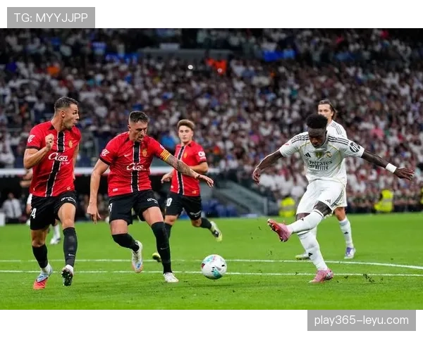 从鸡肋到核心！楚阿梅尼在阿隆索体系下完成蜕变，皇马中场迎来新篇章